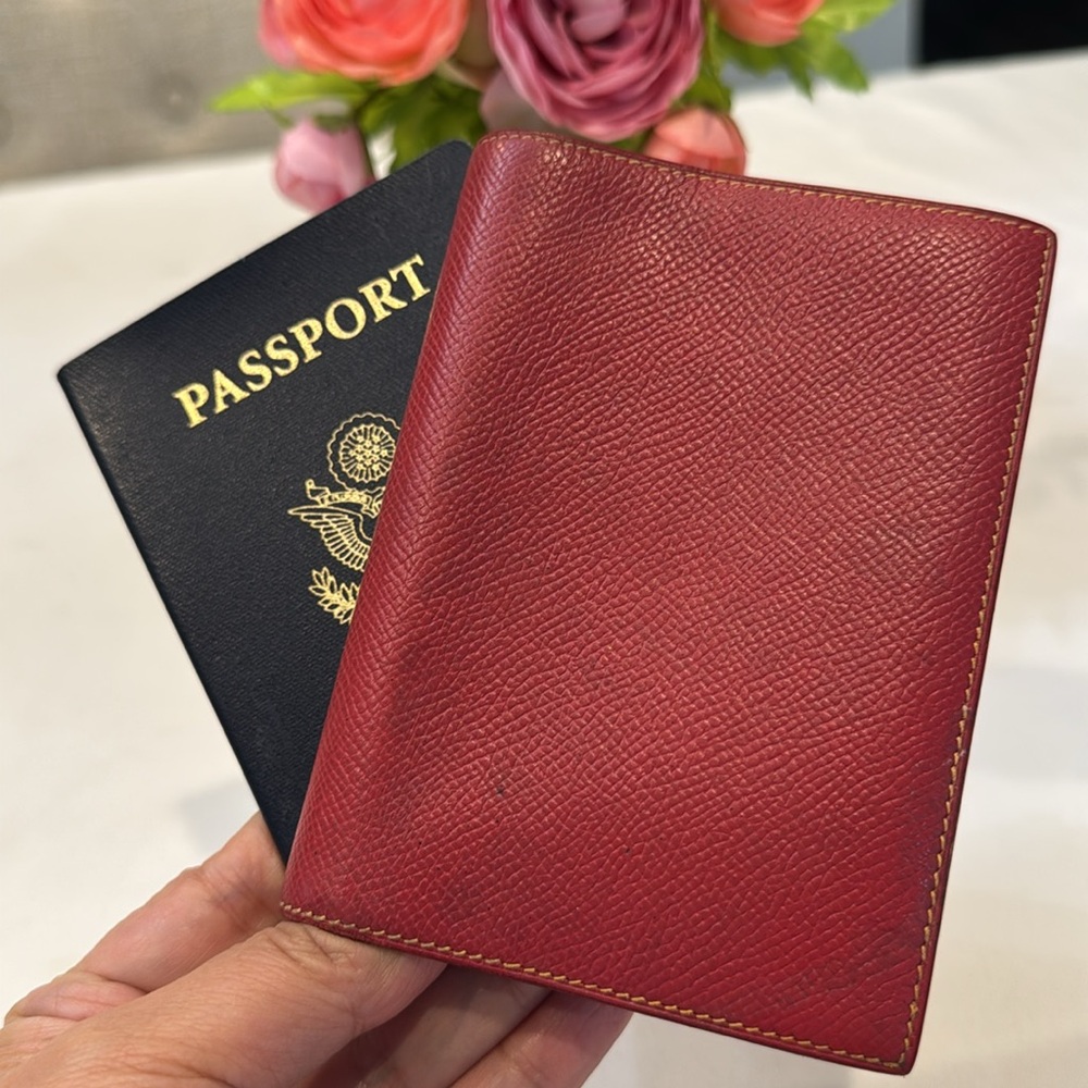 Authentic Hermes passport/agenda wallet